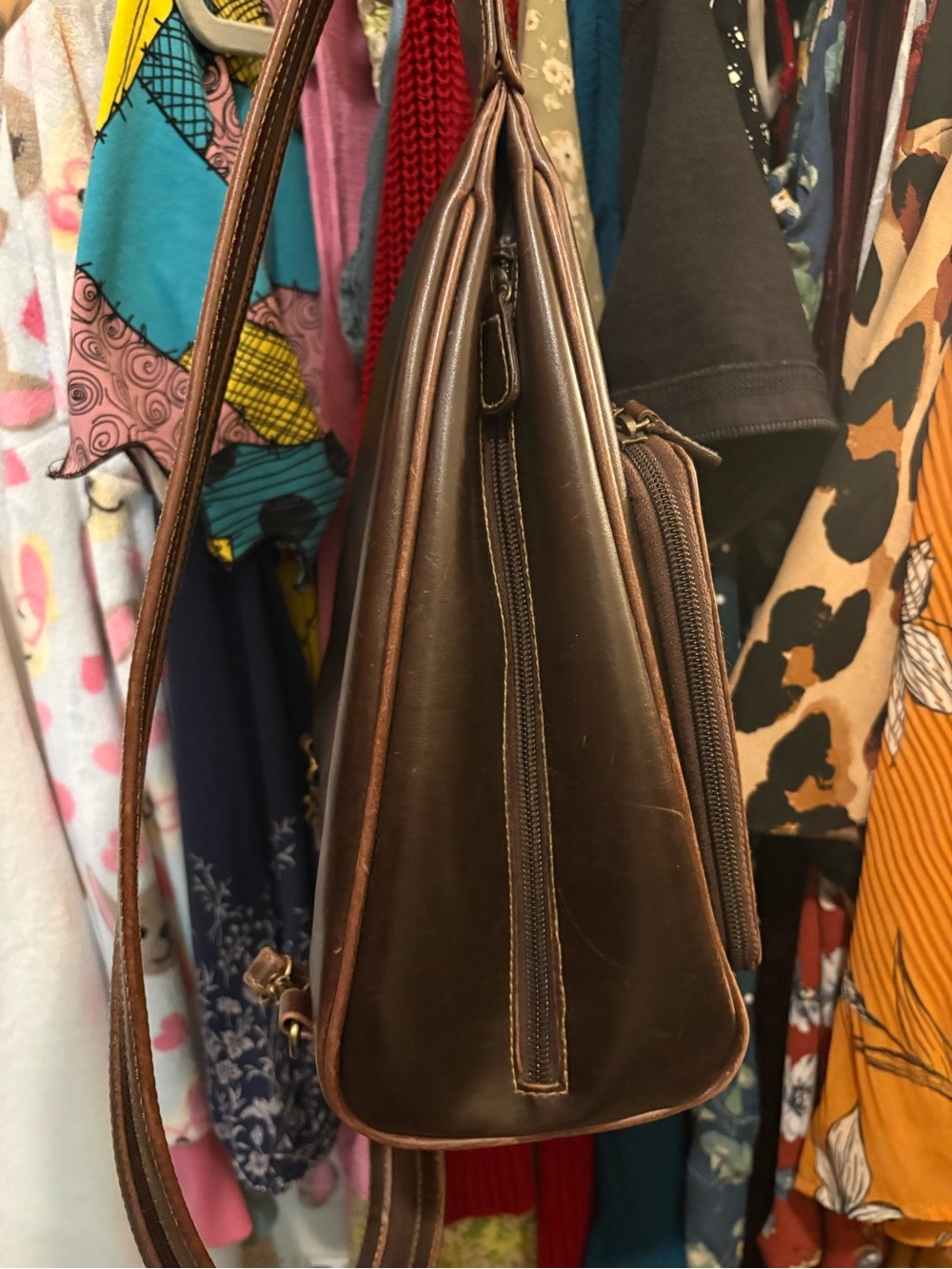 Liz Claiborne | The Villager | Brown Backpack | 90s Y2K - Picture 3 of 14